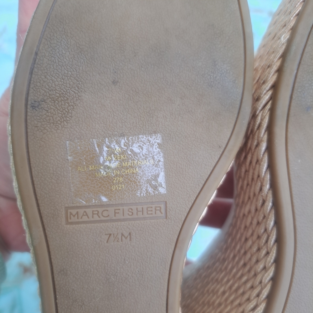😃MARC FISHER ZEKI WEDGE SANDALS - Picture 8 of 11